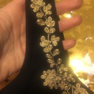 Forever 21 Tops - Forever 21 black & gold tank top Forever 21 Tops - Forever 21 black & gold tank top